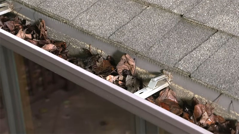 cheap gutter cleaning near me Rochester Ny